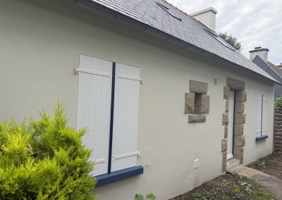 Rénovation des façades d’une maison : un ravalement traditionnel soigné
